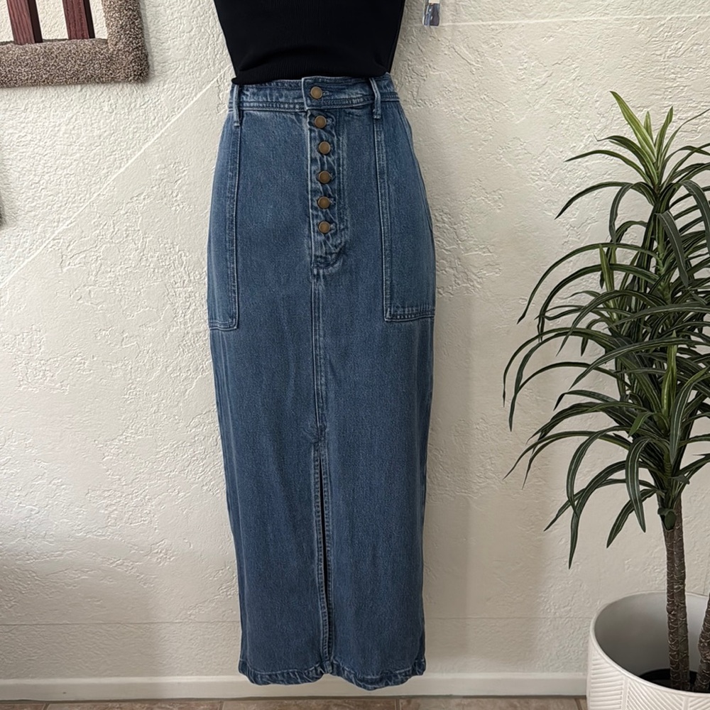 YOUNG FABULOUS & BROKE Women’s High-Waisted Denim Maxi Skirt Size Small NWOT